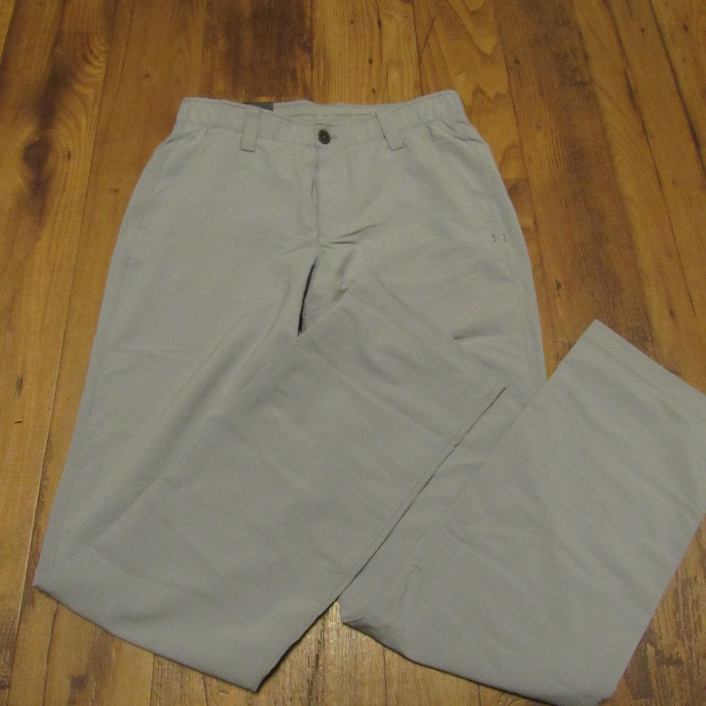 Under Amour Straight Leg pants 30/34